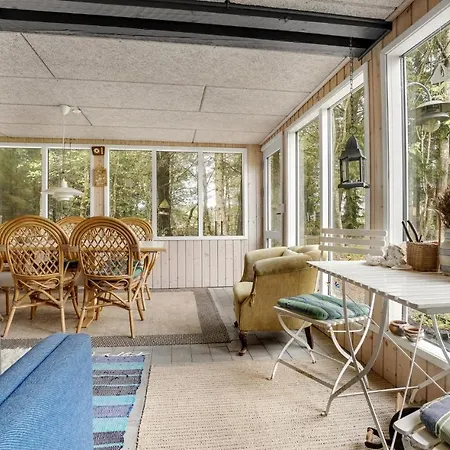 Stunning In With Kitchen Feriehus